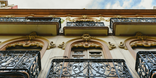 Rehabilitación y Restauración de Fachadas Sant Julià de Ramis · Restauración de Fachadas Emblemáticas