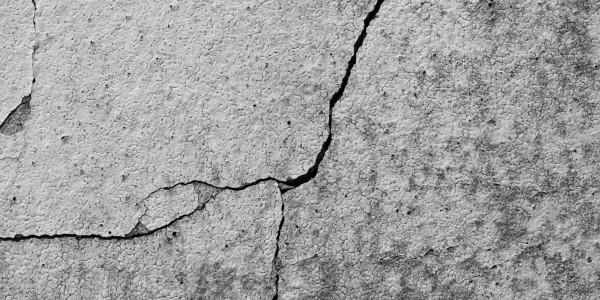 Trabajos Verticales en Fachadas de Edificios / Viviendas Sant Julià de Ramis · Reparación, Sellado de Grietas y Desperfectos